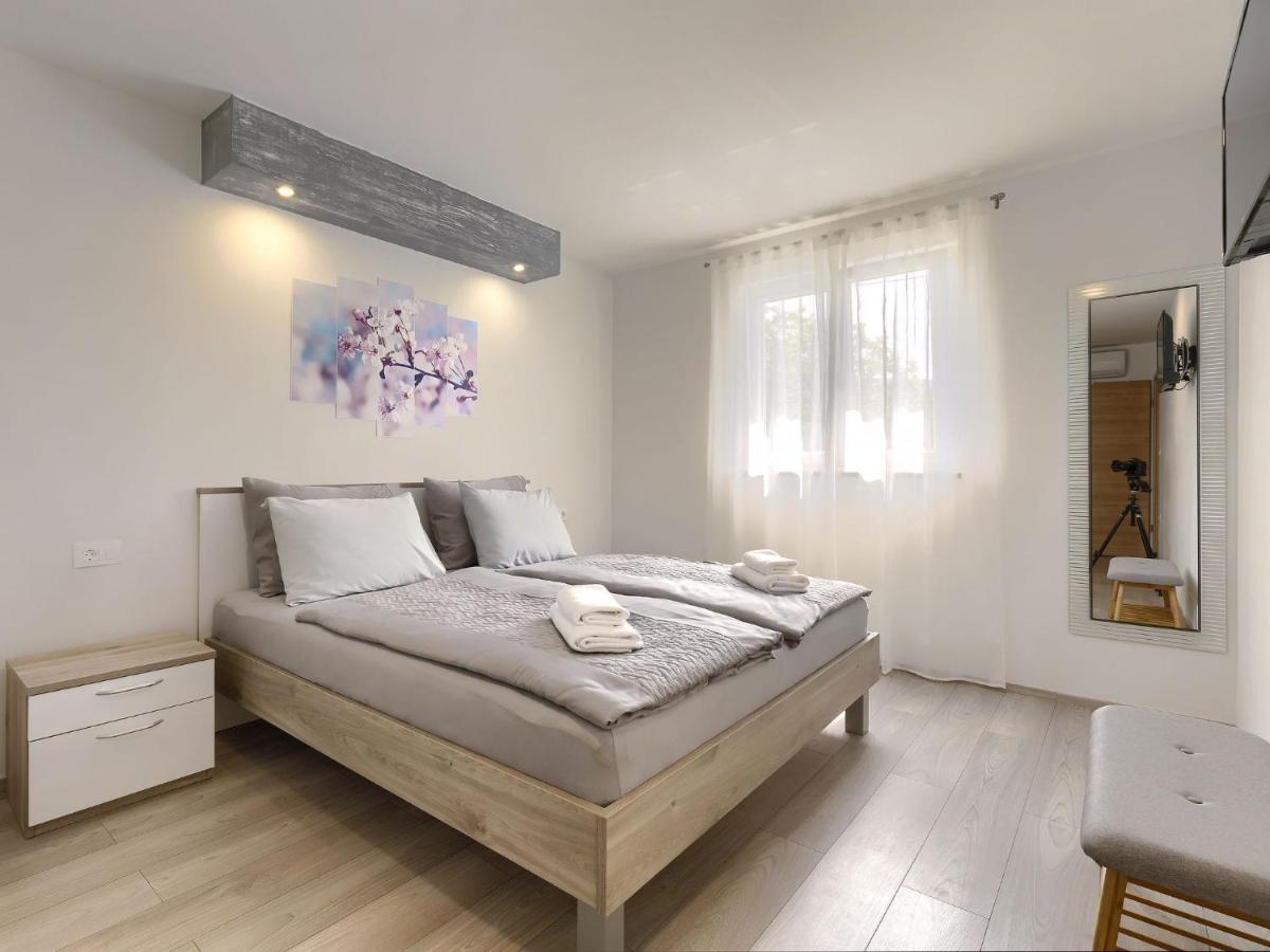 Holiday Home Casa Gverino By Interhome Plomin Zewnętrze zdjęcie